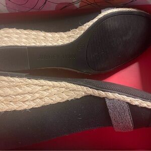 Aubry Lynn Black Wedge Pump